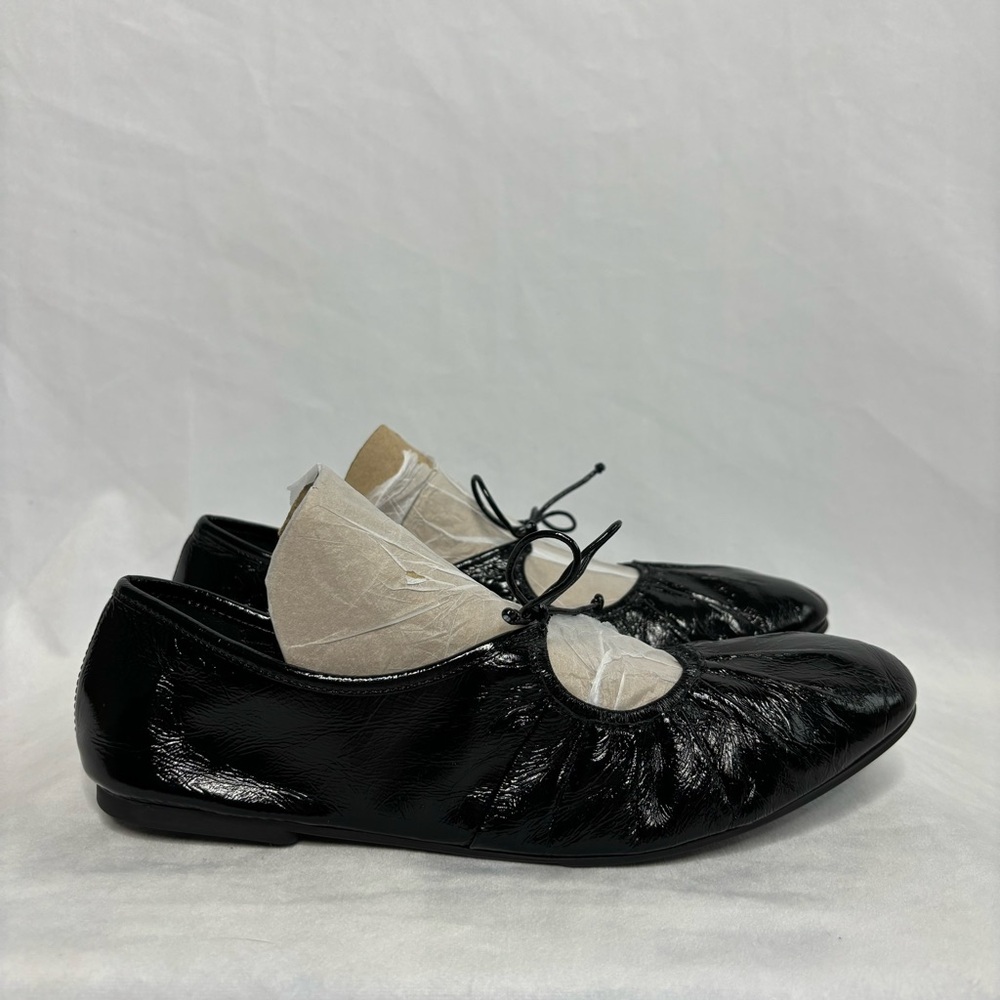 NWOT Massimo Dutti Black Patent Leather Ballet Flats